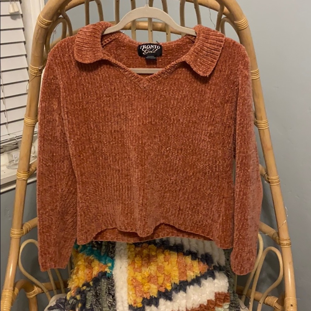 70s pink collared sweater